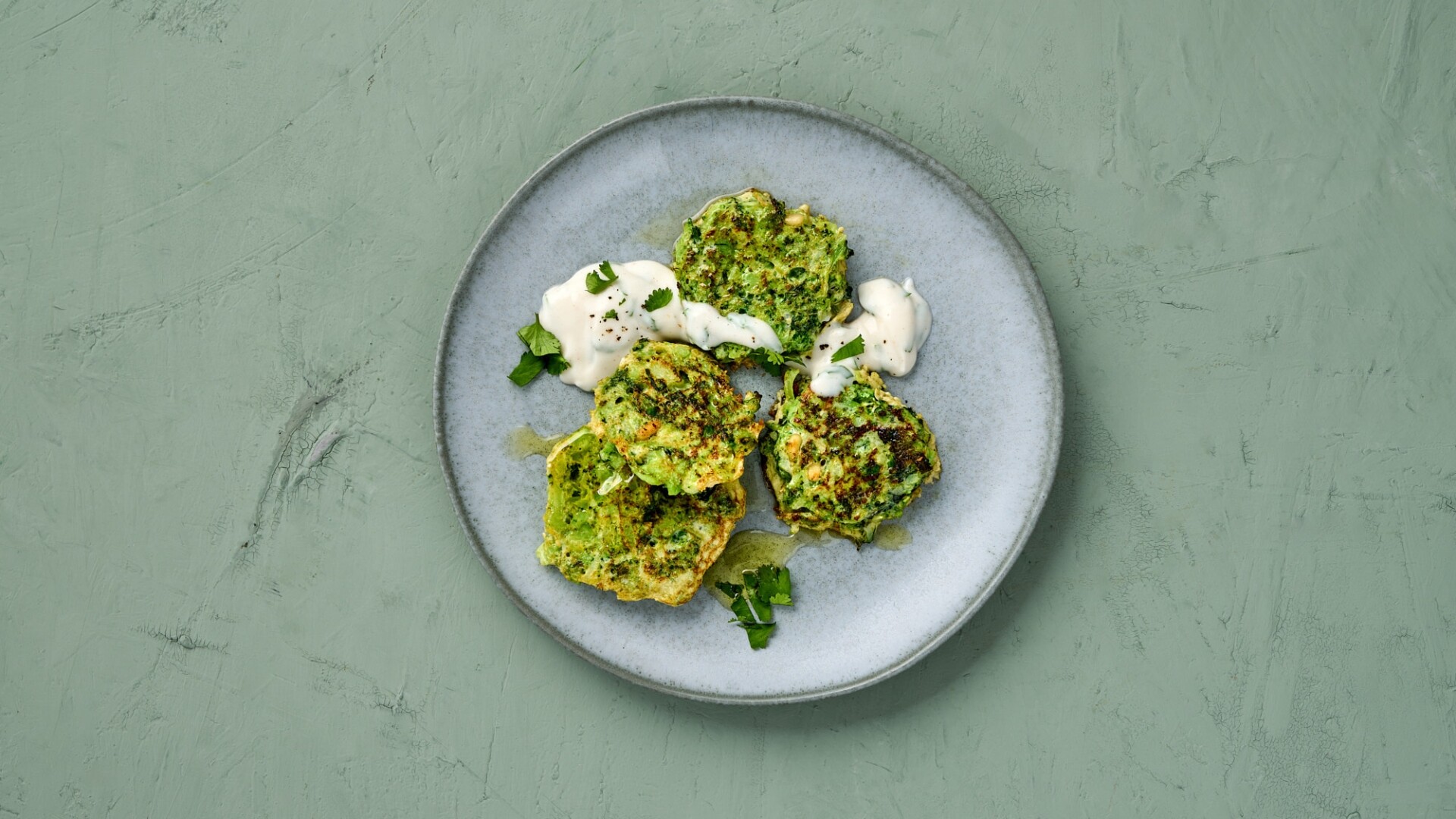 Brokkoli Fritters mit Dip