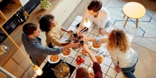 artgerecht Magazin: Mentale Gesundheit – Bonding beim gemeinsamen Kochen