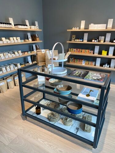 CONCEPT HEALTH STORE in München mit Artgerecht Produkten